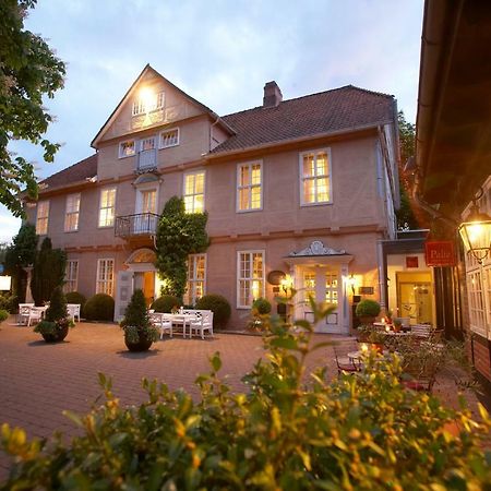 Althoff Hotel Fuerstenhof Celle Exterior photo The former railway station