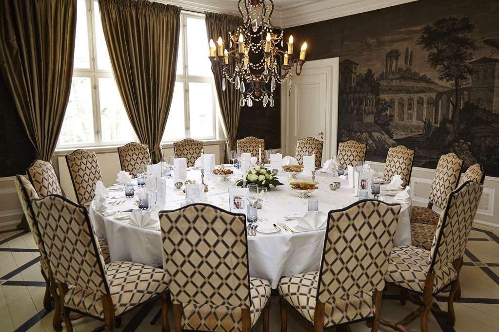 Althoff Hotel Fuerstenhof Celle Facilities photo The dining room