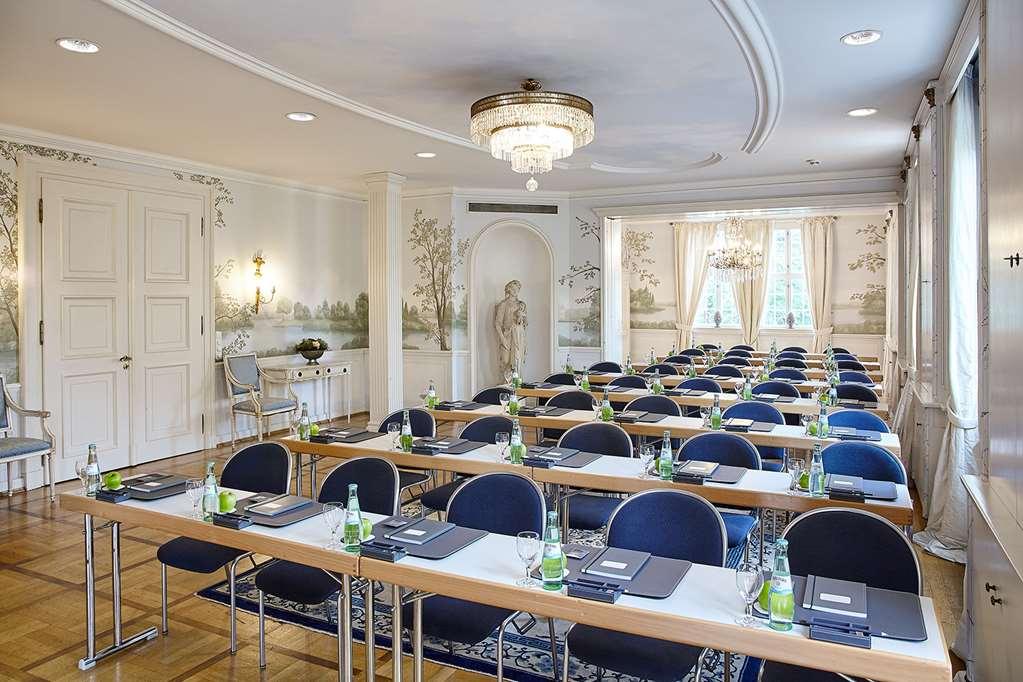 Althoff Hotel Fuerstenhof Celle Facilities photo The interior of the conference centre