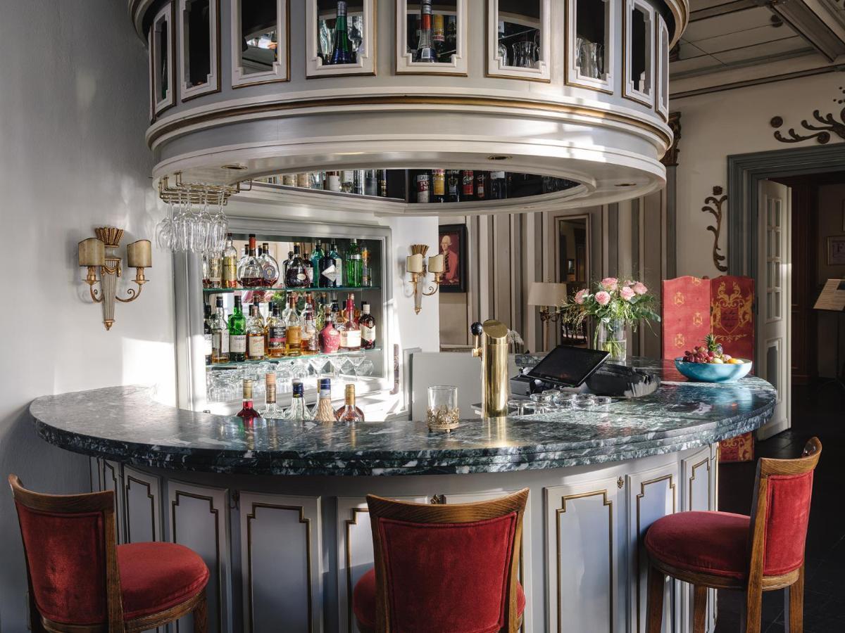 Althoff Hotel Fuerstenhof Celle Exterior photo The bar at the Hotel de la Ville