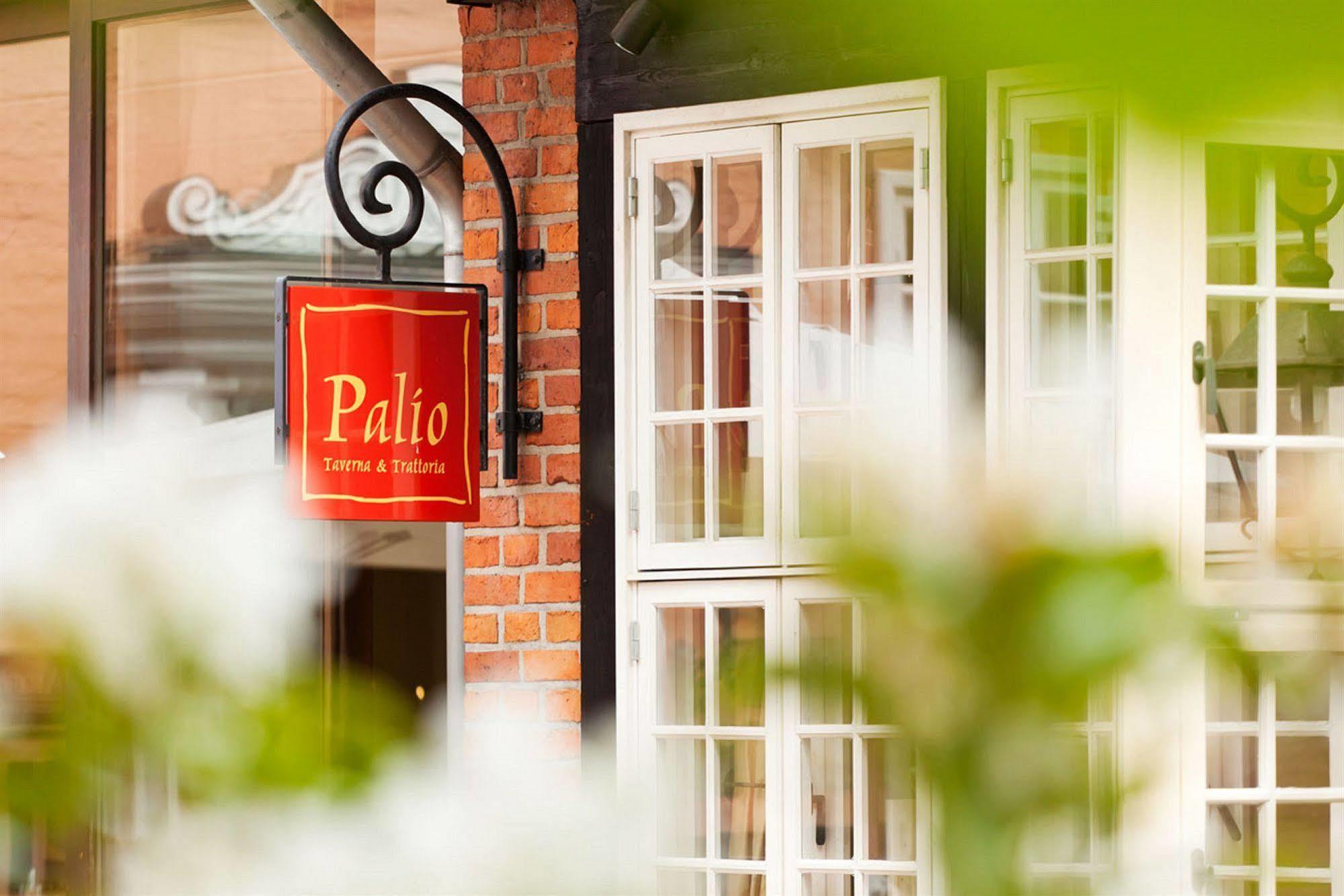 Althoff Hotel Fuerstenhof Celle Exterior photo Palio